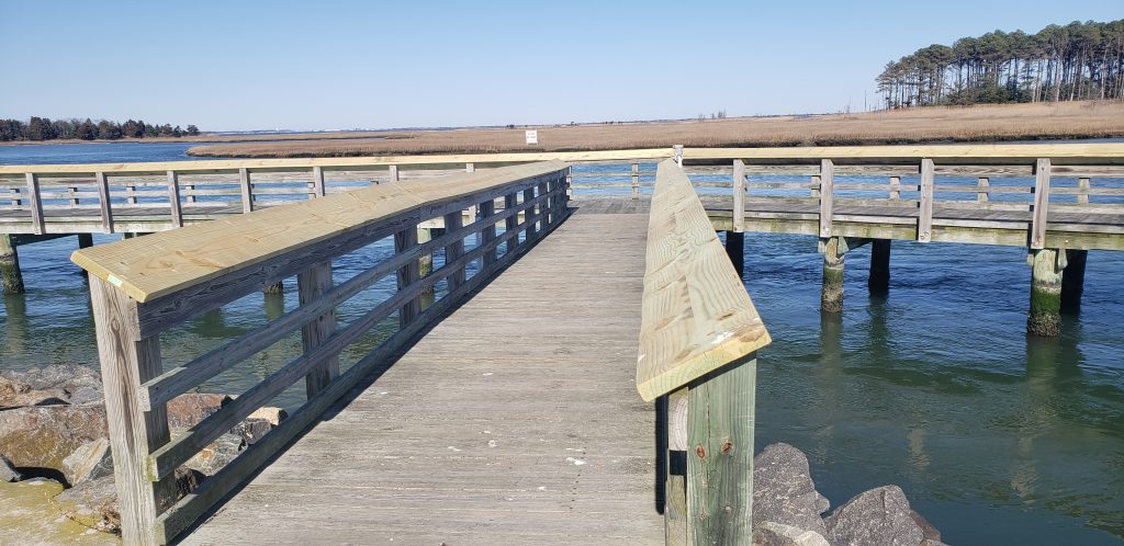 Massey's Landing fishing pier has a new new rail