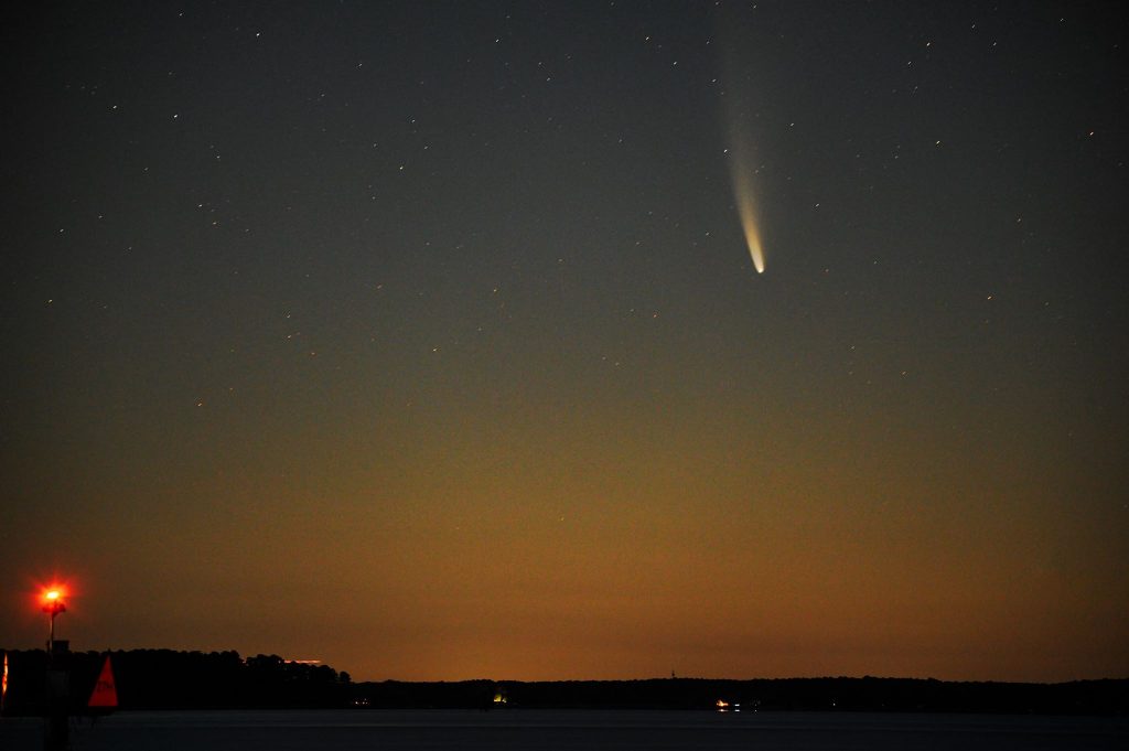 comet neowise, chesapeake bay , astrophotography, cannon camera