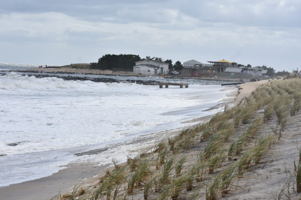 Delaware seashore state park, delaware surf fishing, indian river inlet, hurricane teddy storm surge, metal detecting, heavy surf, wave action, delmarva beaches, sussex county