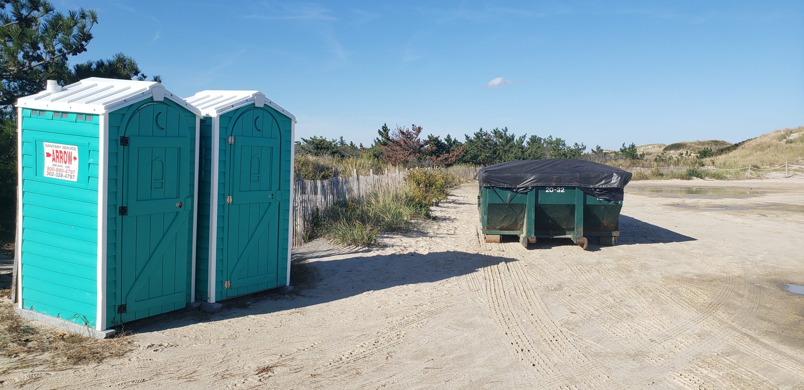 Dumpster at Conquest beach parking lot