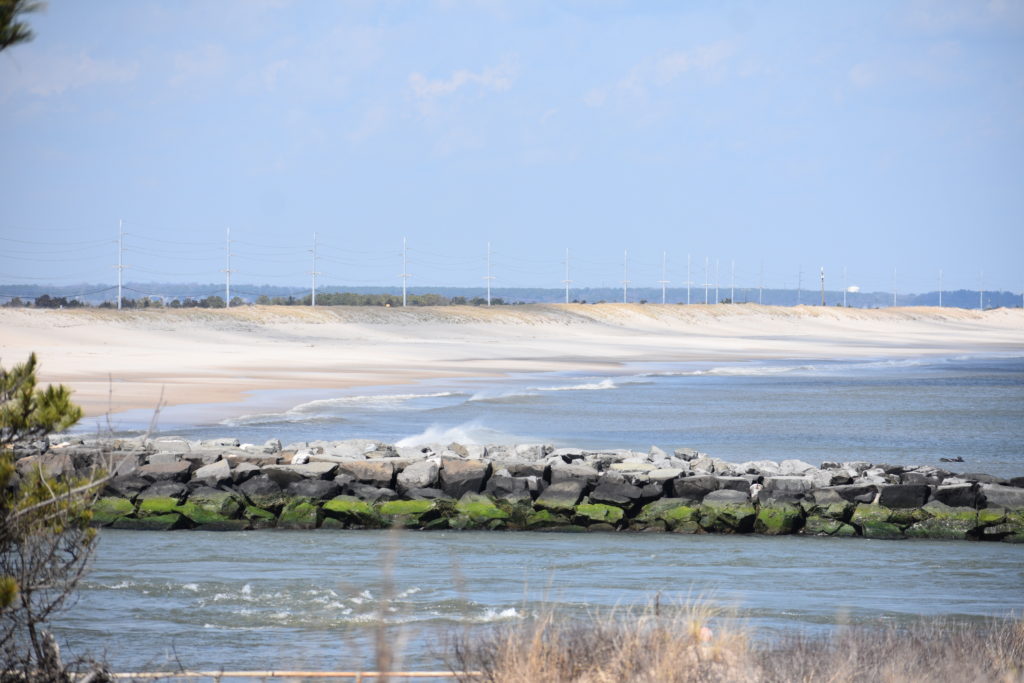 indian river inlet, south jetty, beach conditions, delaware surf fishing, life saving station museum coin beach