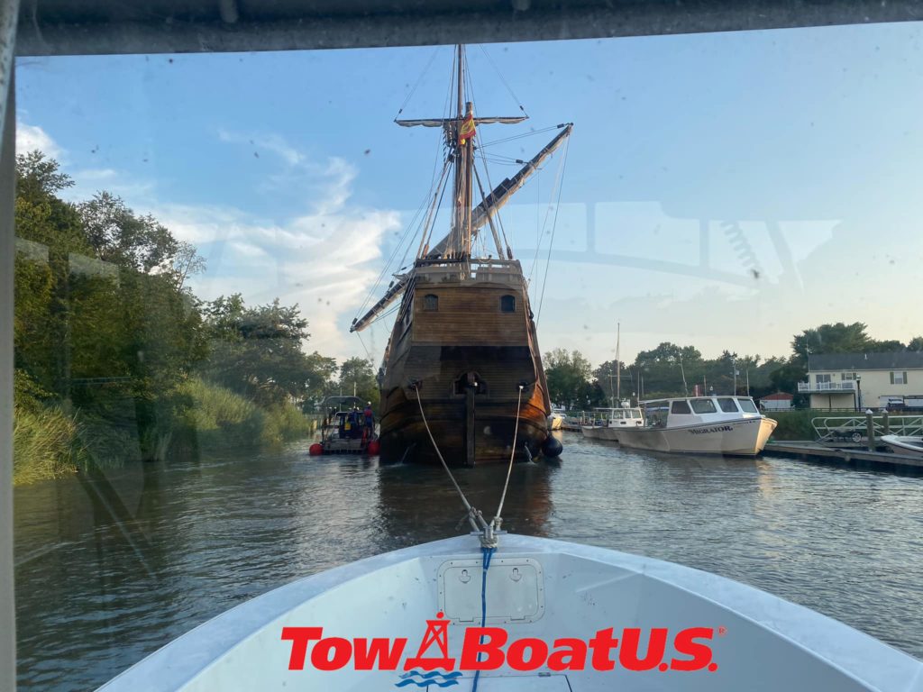 nao Santa Maria replica, towboat us, delaware city marina, delaware surf fishing , 1492, Christopher Columbus